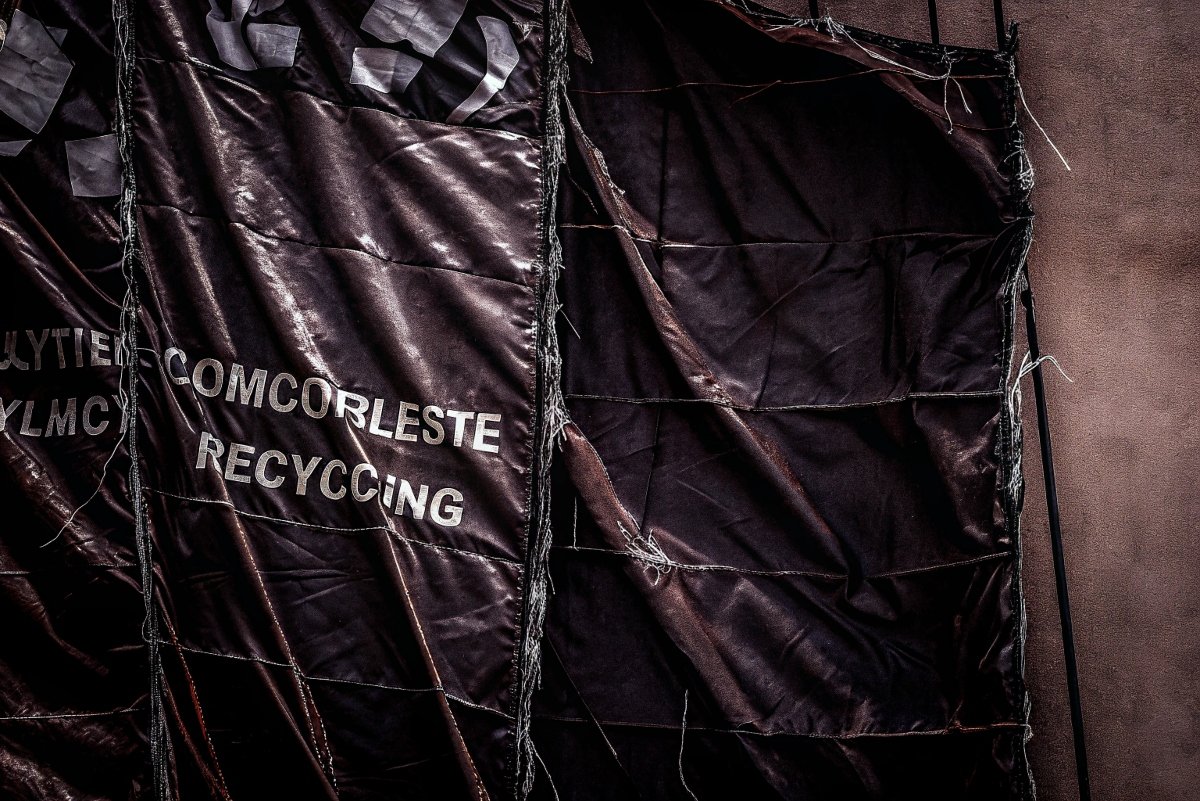 Recycled content vs. recyclability